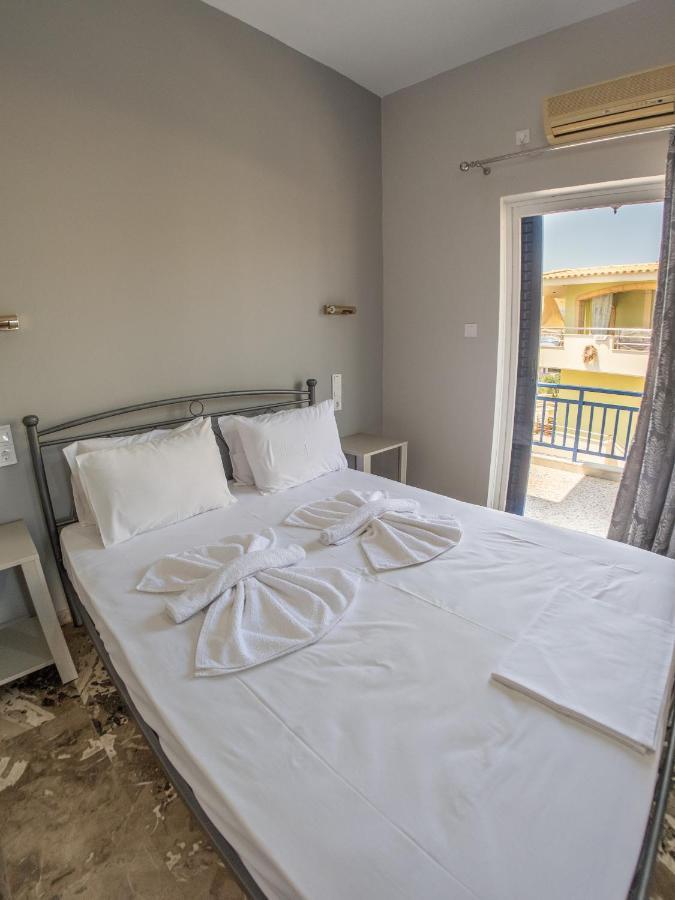 Pavlopetri Hotel Vinglafia Exterior photo